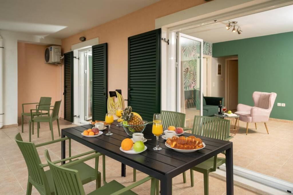 Central & Elegant Suite With Private Garden Argostoli  Exterior photo