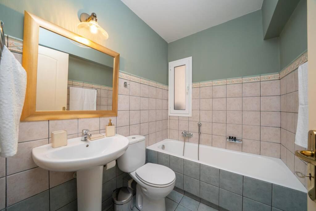 Central & Elegant Suite With Private Garden Argostoli  Exterior photo